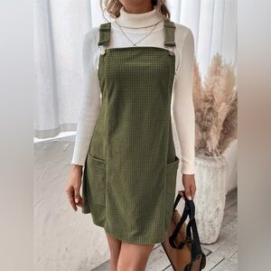 Fall perfect overall dress with pockets moss green